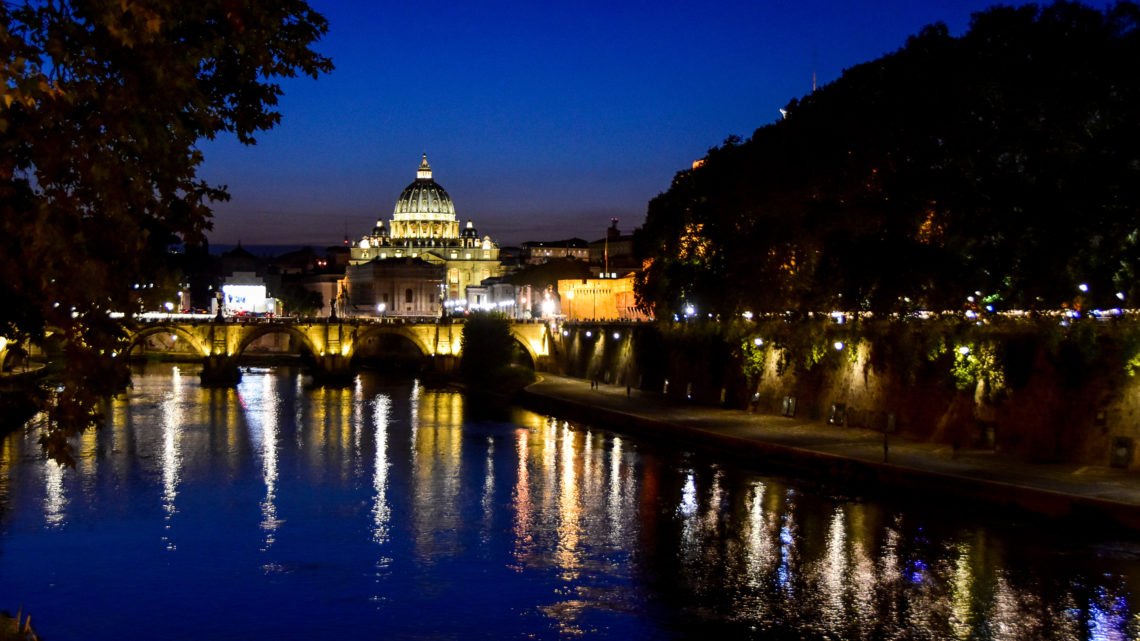 Roma, nel blu dipinto di blu